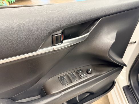 Used 2023 Toyota Camry LE FWD image 9