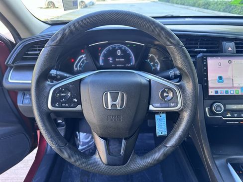 Used 2019 Honda Civic LX image 9