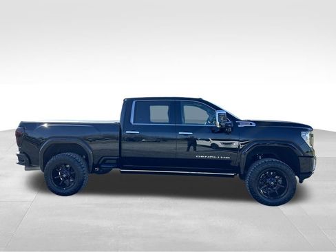 Used 2023 GMC Sierra 2500 Denali w/ Denali Ultimate Package image 25