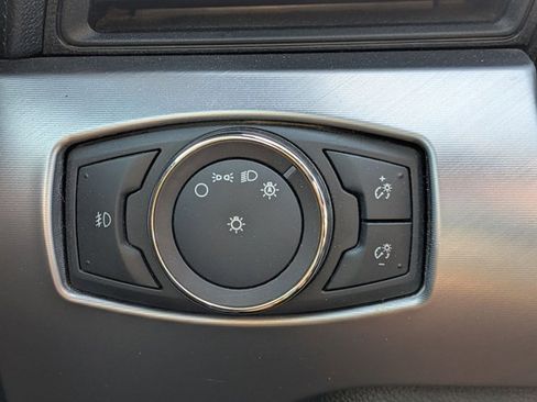 Used 2018 Ford Mustang GT Premium RWD image 17