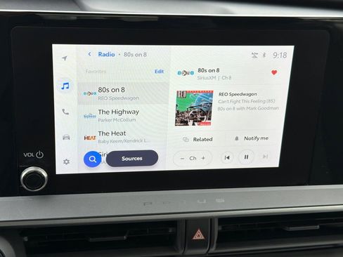 Used 2024 Toyota Prius LE image 15