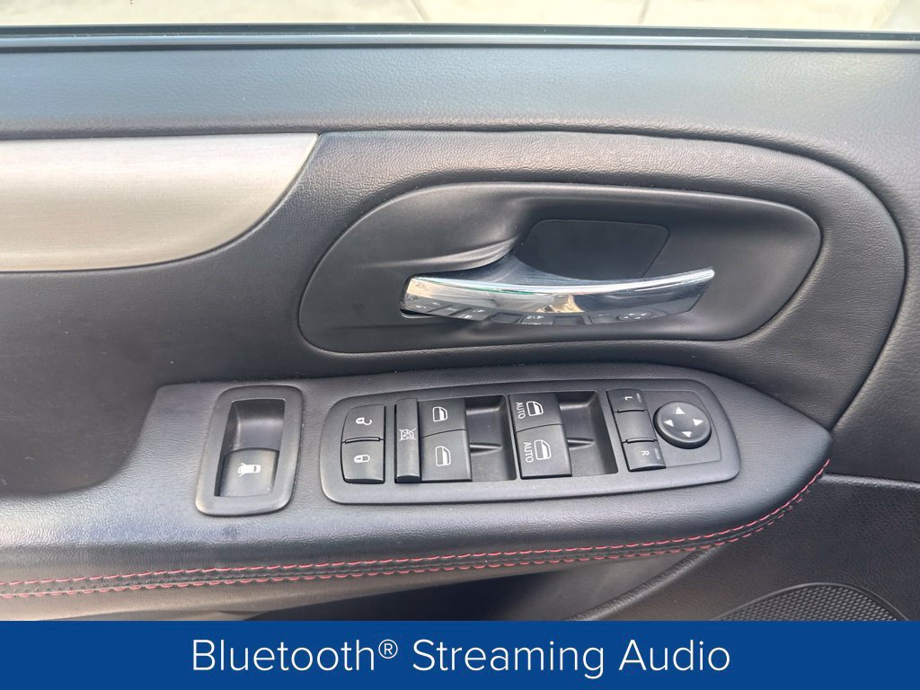 Used 2015 Dodge Grand Caravan R/T w/ Driver Convenience Group FWD image 11