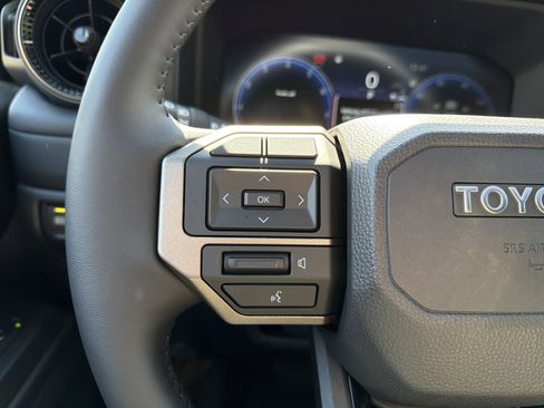 Used 2026 Toyota Land Cruiser w/ Premium Package image 24