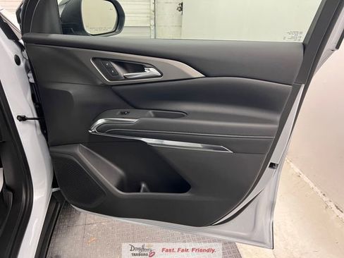 New 2026 Chevrolet Traverse LT w/ Midnight/Sport Edition FWD image 44