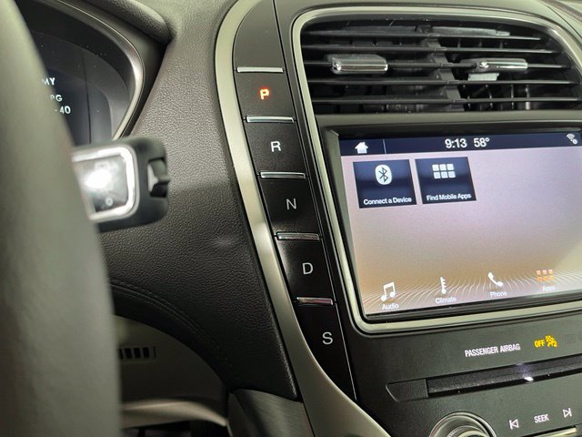 Used 2019 Lincoln Nautilus Premier AWD/4WD image 35