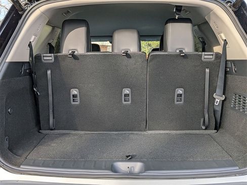 New 2025 Nissan Pathfinder SL image 19