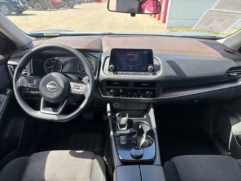 Used 2023 Nissan Rogue SV AWD/4WD image 11