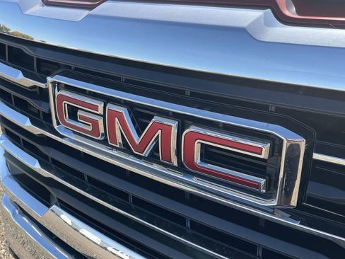 New 2026 GMC Sierra 2500 SLT AWD/4WD image 28