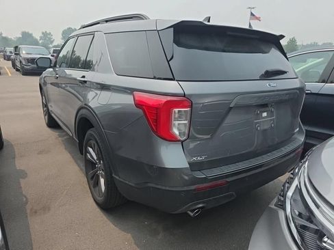 Used 2024 Ford Explorer XLT w/ Equipment Group 202A AWD/4WD image 3