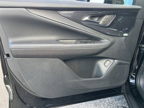 New 2026 Chevrolet Blazer EV LT image 11