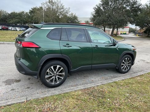 Certified 2025 Toyota Corolla Cross XLE image 5