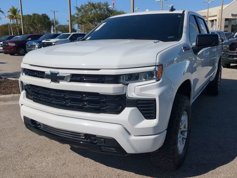 Used 2024 Chevrolet Silverado 1500 RST w/ Convenience Package II image 9