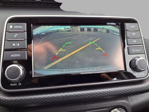 Certified 2025 Nissan Kicks Play S image 6