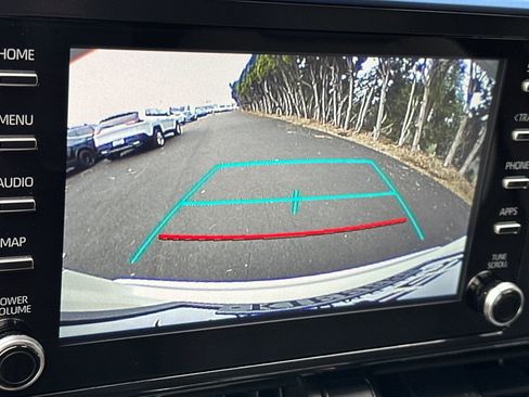 Used 2019 Toyota C-HR XLE image 21