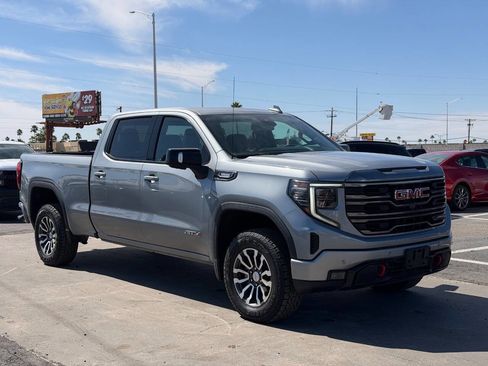 Used 2023 GMC Sierra 1500 AT4 image 5