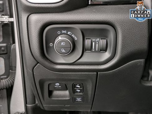 Used 2025 RAM 1500 Laramie w/ Night Edition AWD/4WD image 21