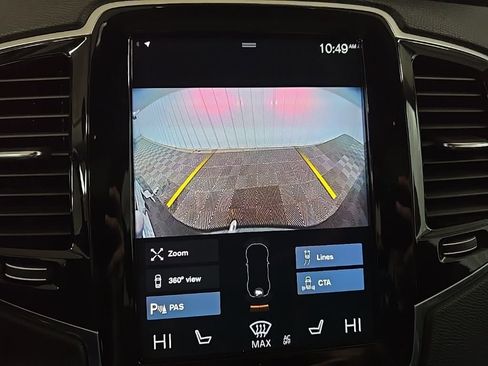 Used 2022 Volvo XC90 T6 Momentum w/ Advanced Package image 19