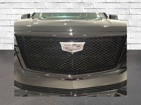Used 2023 Cadillac Escalade Sport Platinum AWD/4WD image 8