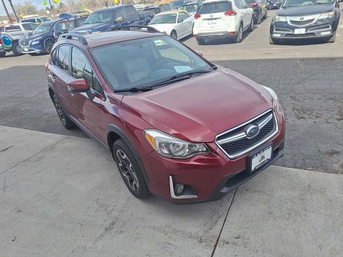 Used 2017 Subaru Crosstrek 2.0i Limited image 10