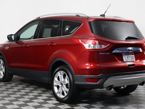 Used 2016 Ford Escape Titanium FWD image 6