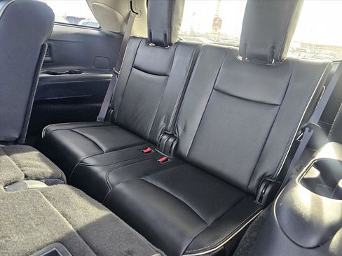 Used 2020 INFINITI QX60 Luxe w/ Essential Package image 13