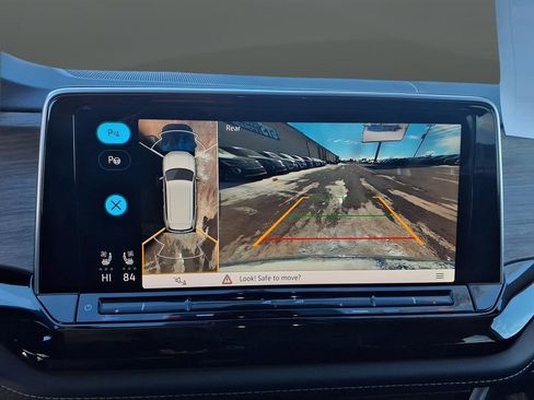 New 2026 Volkswagen Atlas SEL Premium R-Line image 13