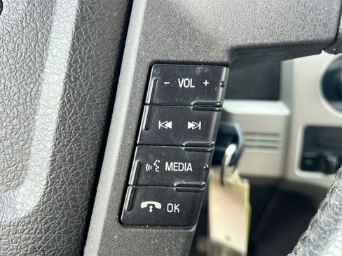 Used 2011 Ford F150 Lariat image 24