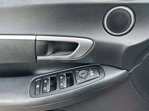 Used 2021 Hyundai Sonata SE FWD image 12