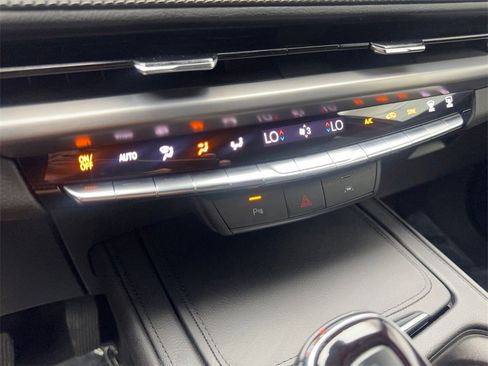 Used 2024 Cadillac XT4 Premium Luxury image 67