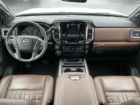 Used 2024 Nissan Titan Platinum Reserve w/ Moonroof Package AWD/4WD image 17