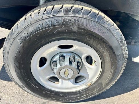 Used 2015 Chevrolet Express 3500 LT w/ LT Preferred Equipment Group image 9