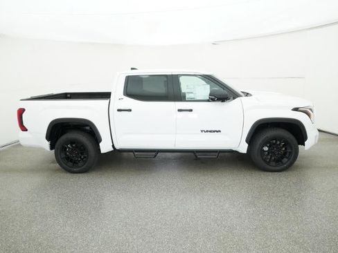 New 2026 Toyota Tundra SR5 AWD/4WD image 11