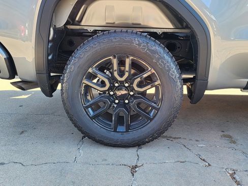 New 2026 GMC Sierra 1500 Elevation image 50