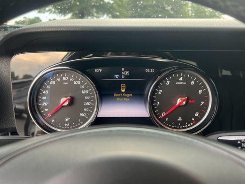 Used 2018 Mercedes-Benz E 300 image 9