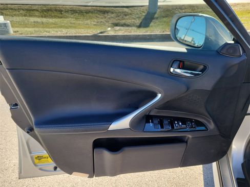 Used 2012 Lexus IS 250 AWD image 18