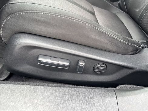 Used 2018 Honda Accord EX image 14