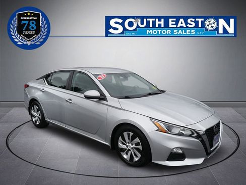 Used 2020 Nissan Altima 2.5 S w/ Driver Assist Package image 2