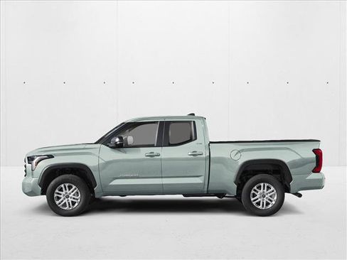 New 2026 Toyota Tundra SR5 AWD/4WD image 3