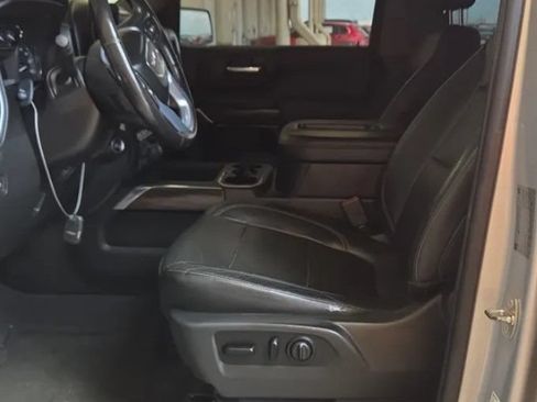 Used 2019 GMC Sierra 1500 SLT RWD image 9