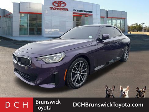 Used 2023 BMW 230i xDrive Coupe w/ Premium Package image 1