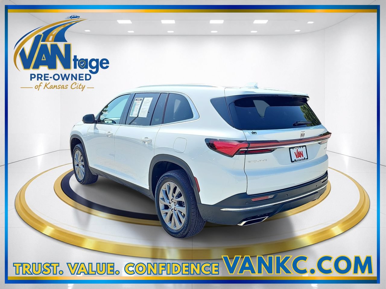 Used 2026 Buick Enclave Preferred FWD image 9