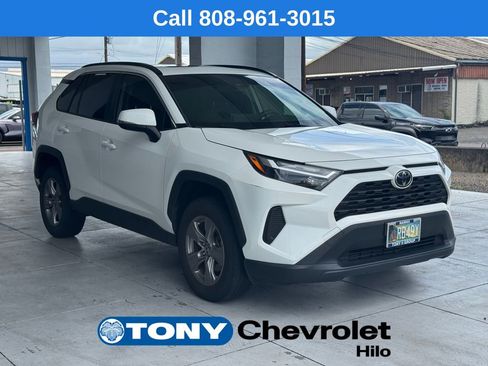 Used 2023 Toyota RAV4 XLE AWD/4WD image 7