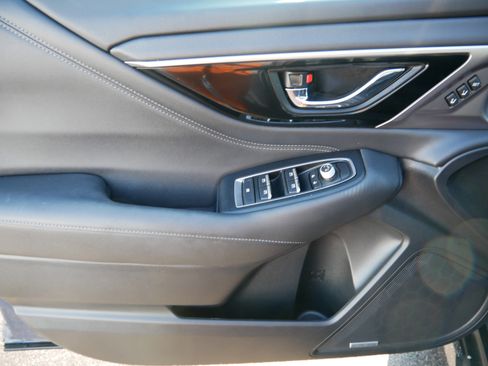 Certified 2023 Subaru Outback Limited image 30