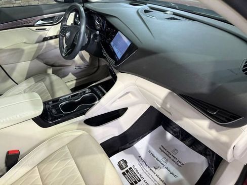 Used 2021 Buick Envision Avenir w/ Technology Package II image 26