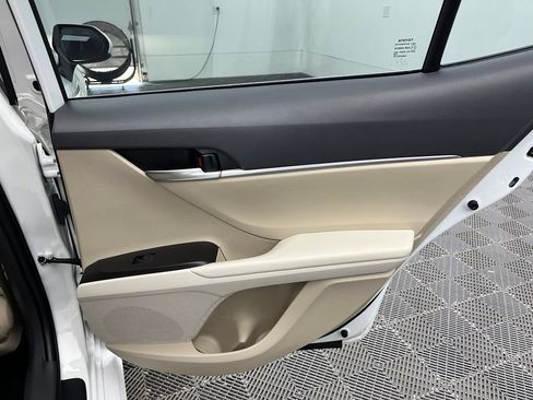 Used 2023 Toyota Camry LE FWD image 37