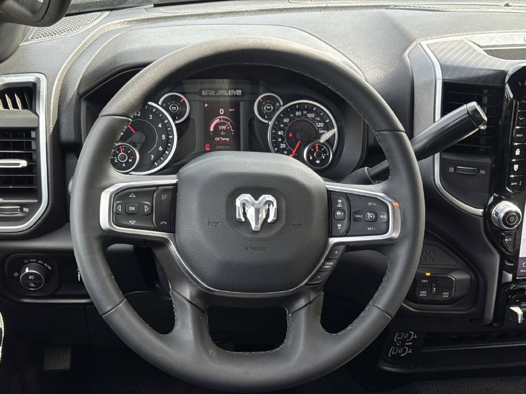 Used 2025 RAM 2500 Big Horn AWD/4WD image 7
