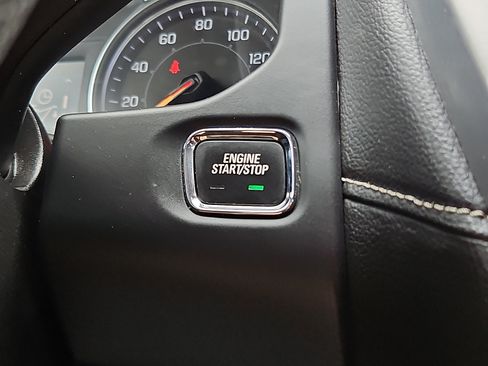 Used 2023 GMC Acadia SLE AWD/4WD image 22