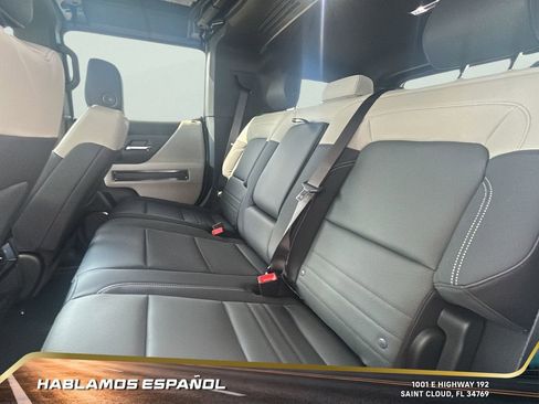 New 2026 GMC Hummer EV SUV image 23