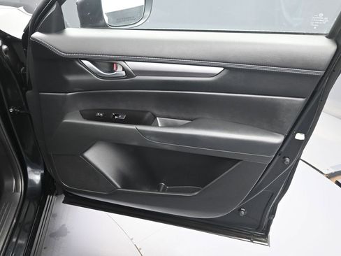 Used 2025 MAZDA CX-5 AWD 2.5 S w/ Preferred Package image 36