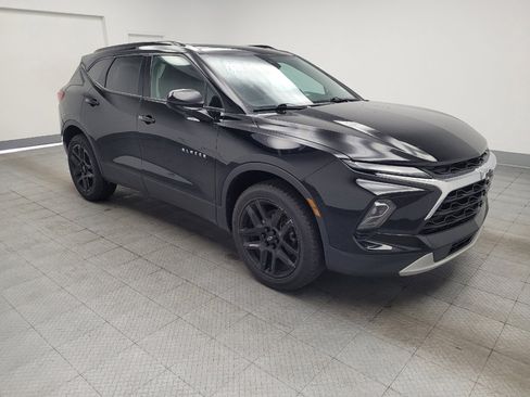Used 2024 Chevrolet Blazer LT w/ Convenience Package FWD image 13